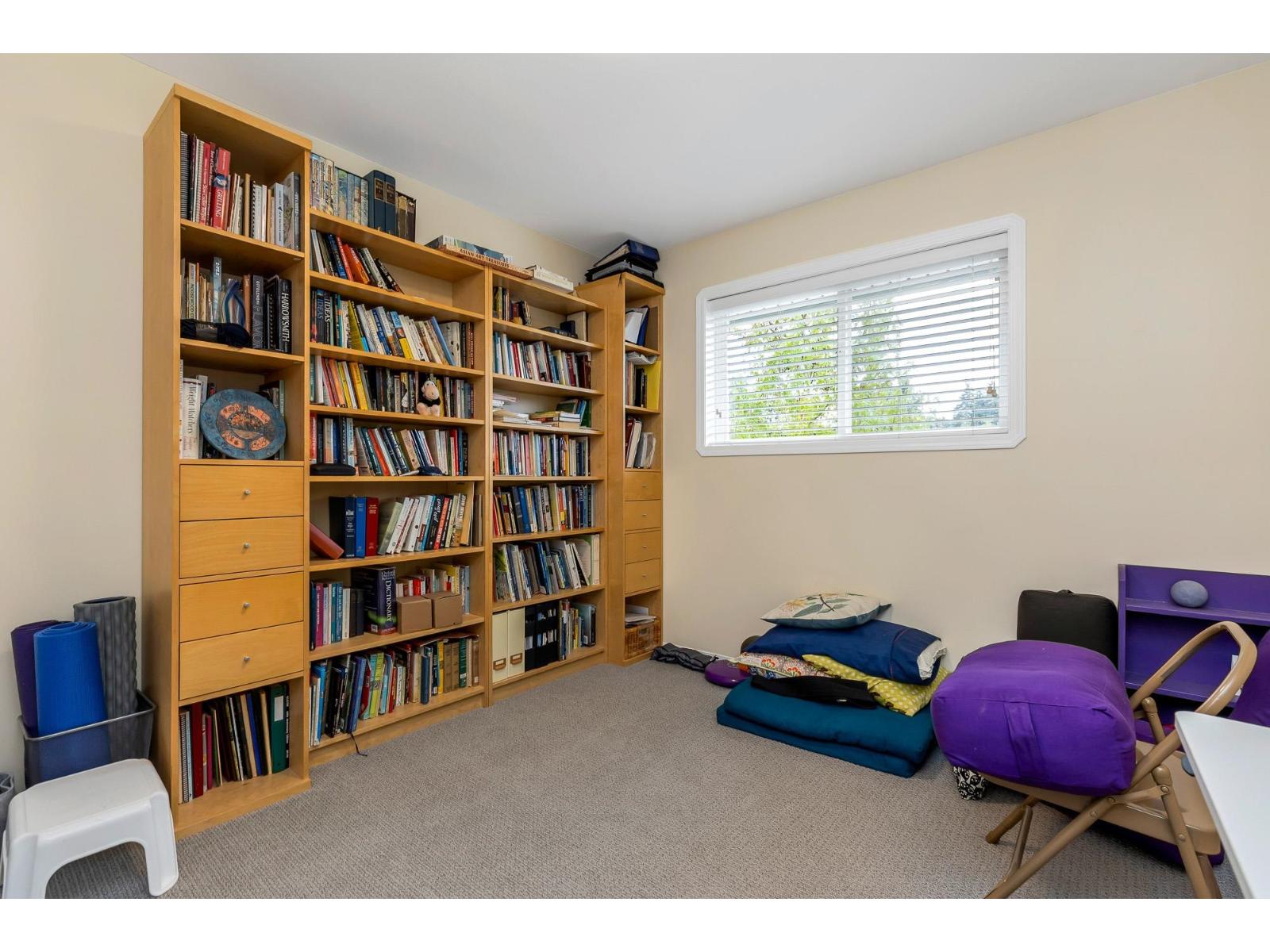 22 34250 Hazelwood Avenue Property Photo 26