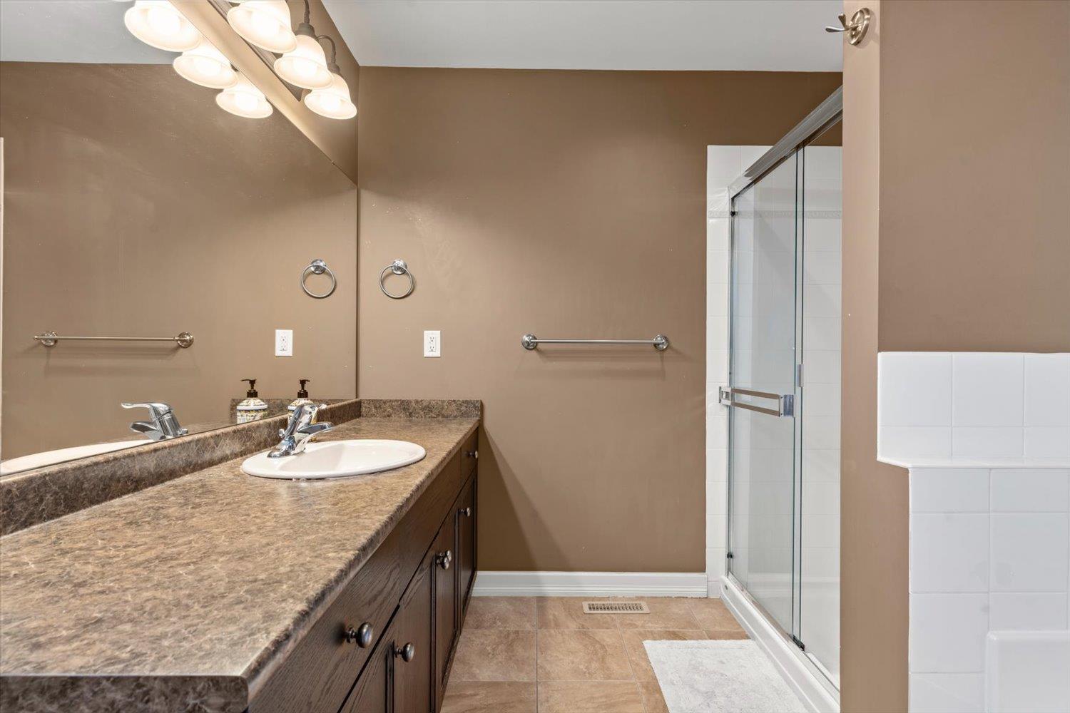 46832 Hudson Road #26 Property Photo 16