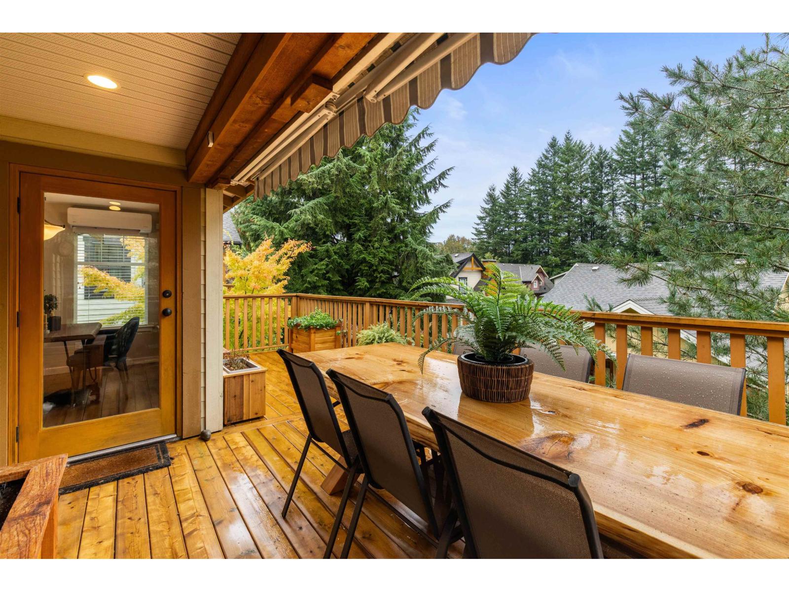 1832 Huckleberry Bend Property Photo 4