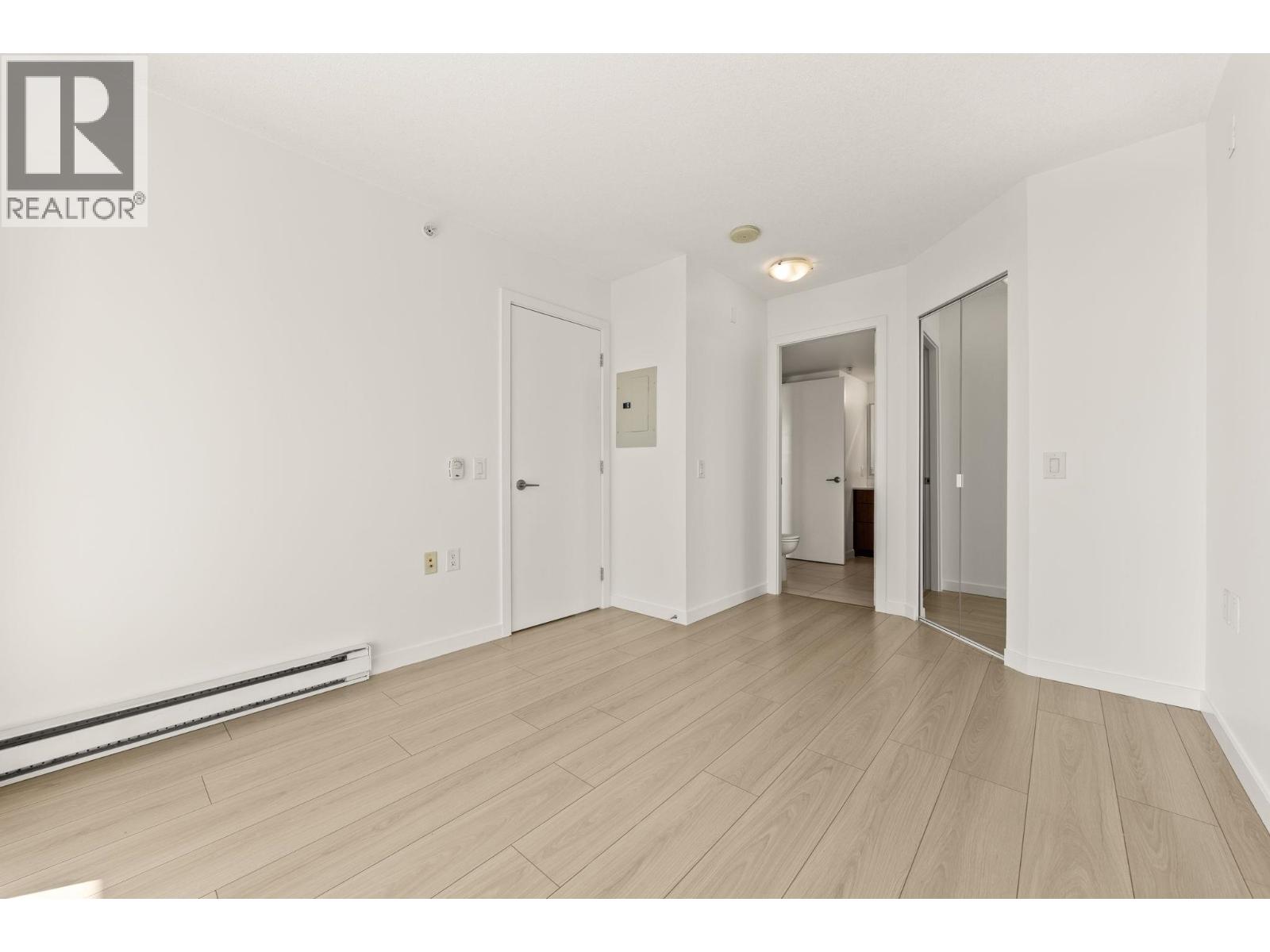 601 9868 Cameron Street Property Photo 15