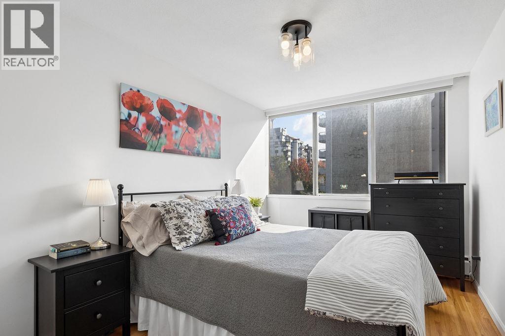 607 1250 Burnaby Street Property Photo 10