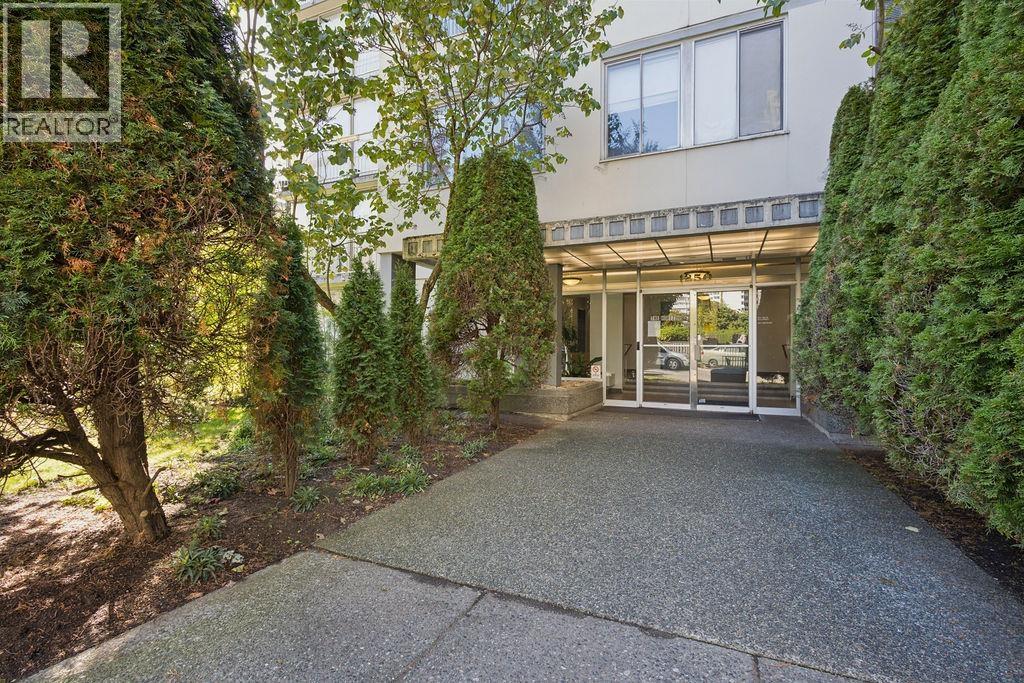 607 1250 Burnaby Street Property Photo 19