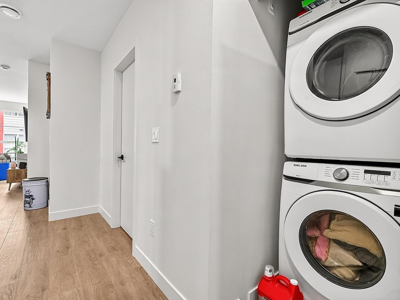 421 13238 105 Avenue Property Photo 19