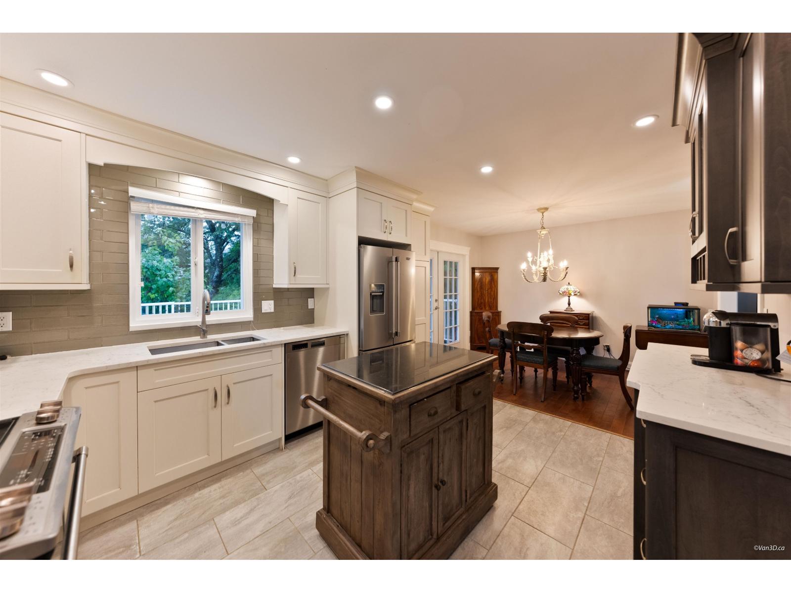 17245 59a Avenue Property Photo 13
