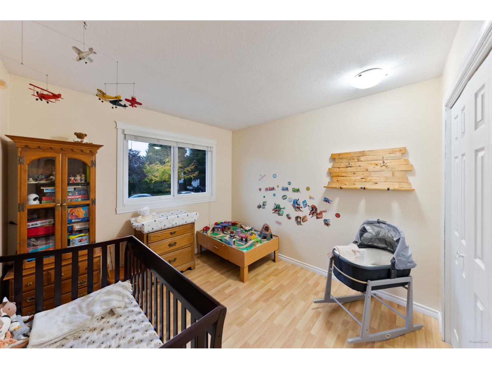 17245 59a Avenue Property Photo 20