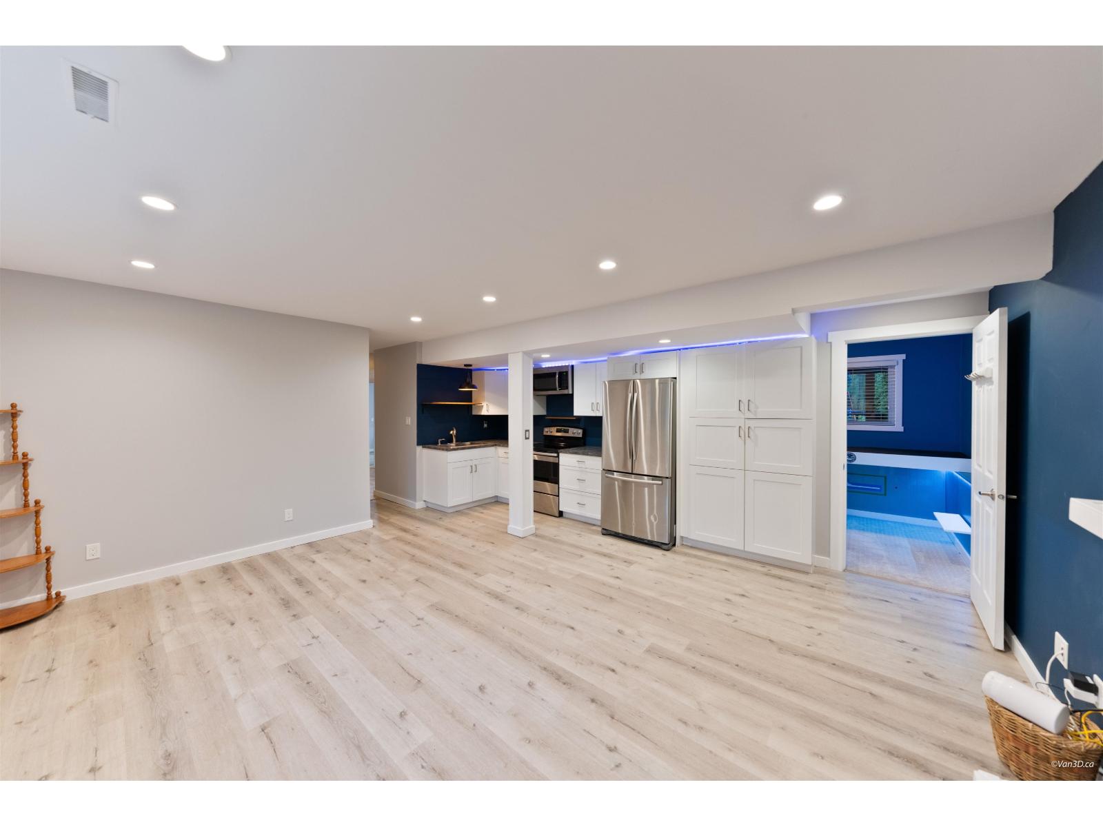 17245 59a Avenue Property Photo 27