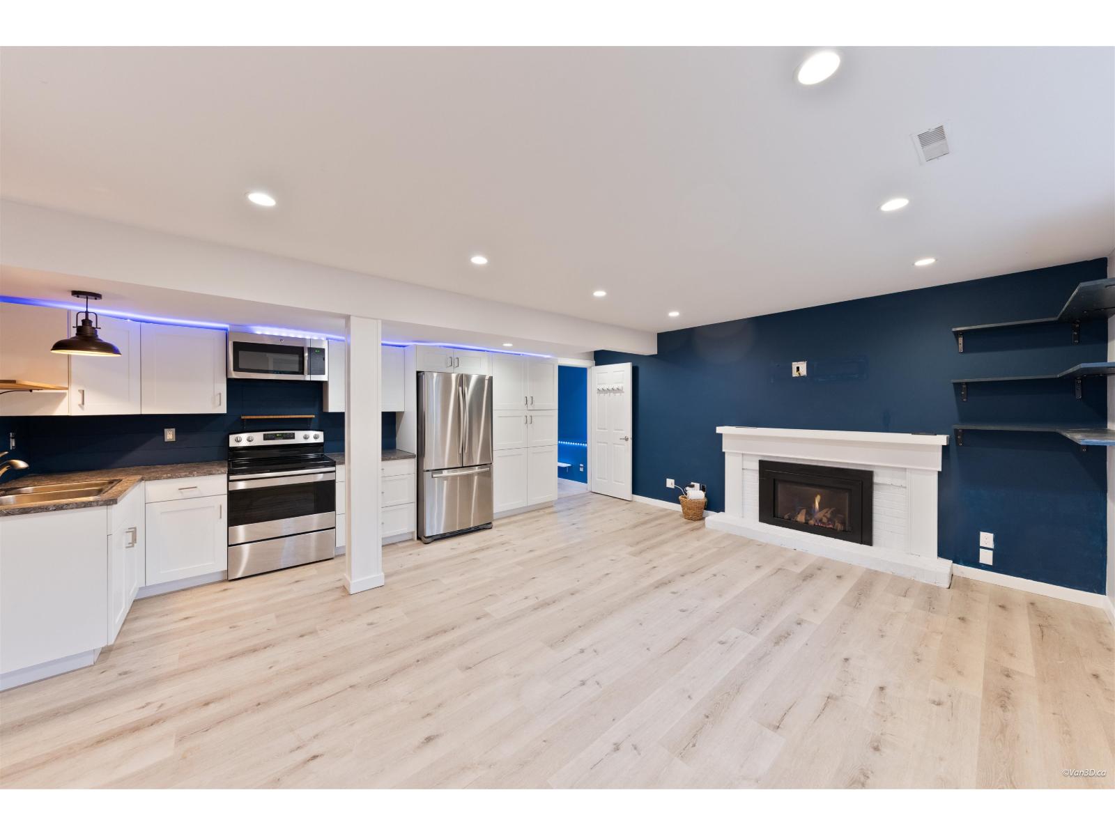 17245 59a Avenue Property Photo 29