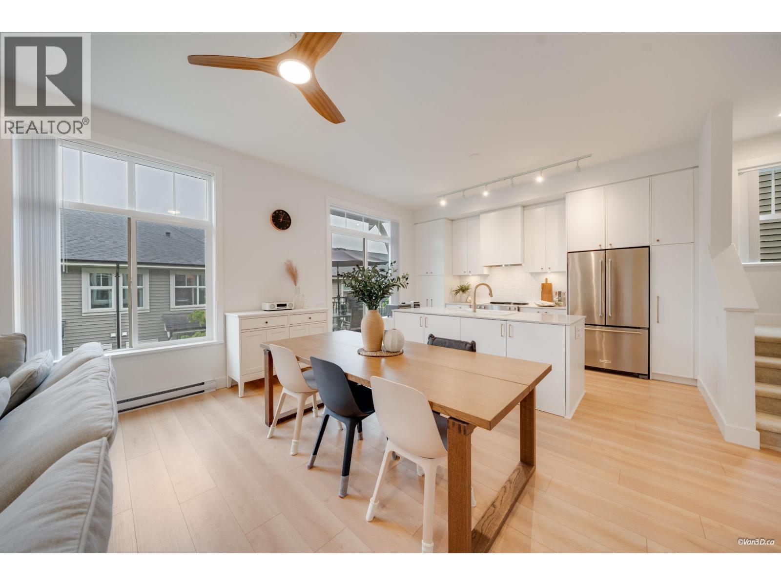 128 1340 Olmsted Street Property Photo 2