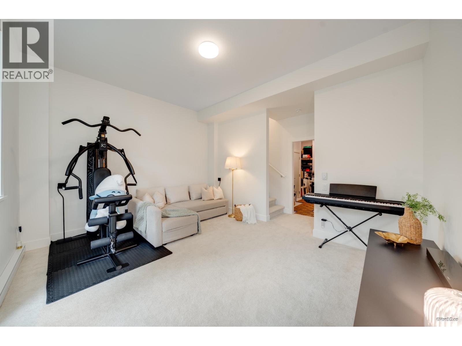 128 1340 Olmsted Street Property Photo 26