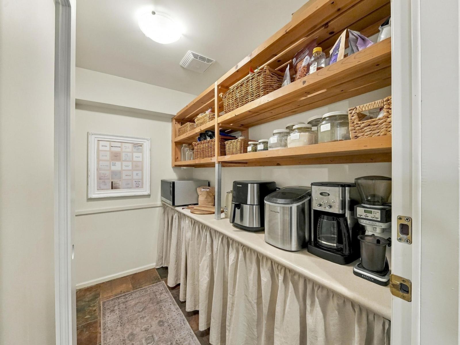 12141 Sullivan Street Property Photo 13