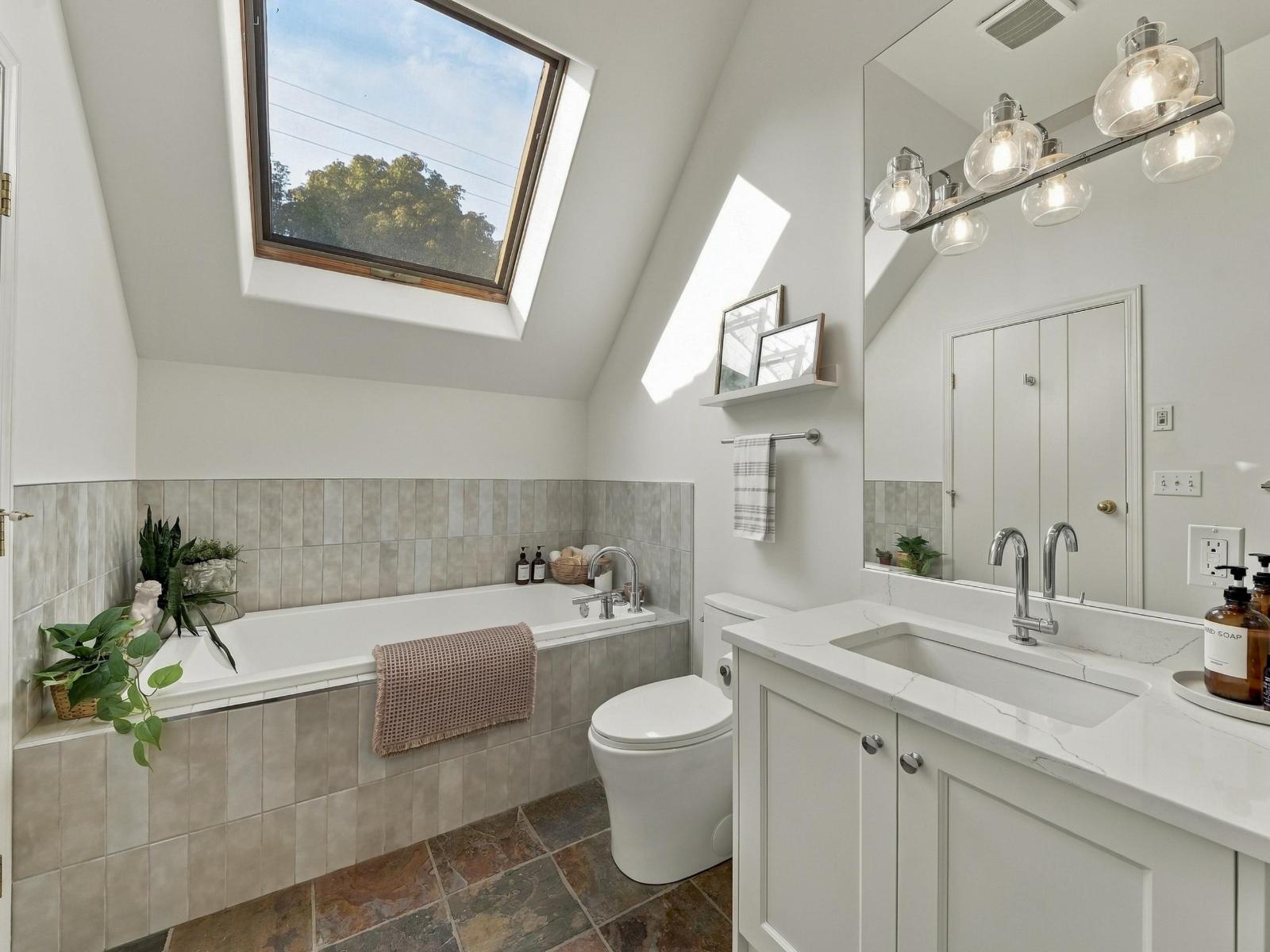 12141 Sullivan Street Property Photo 23