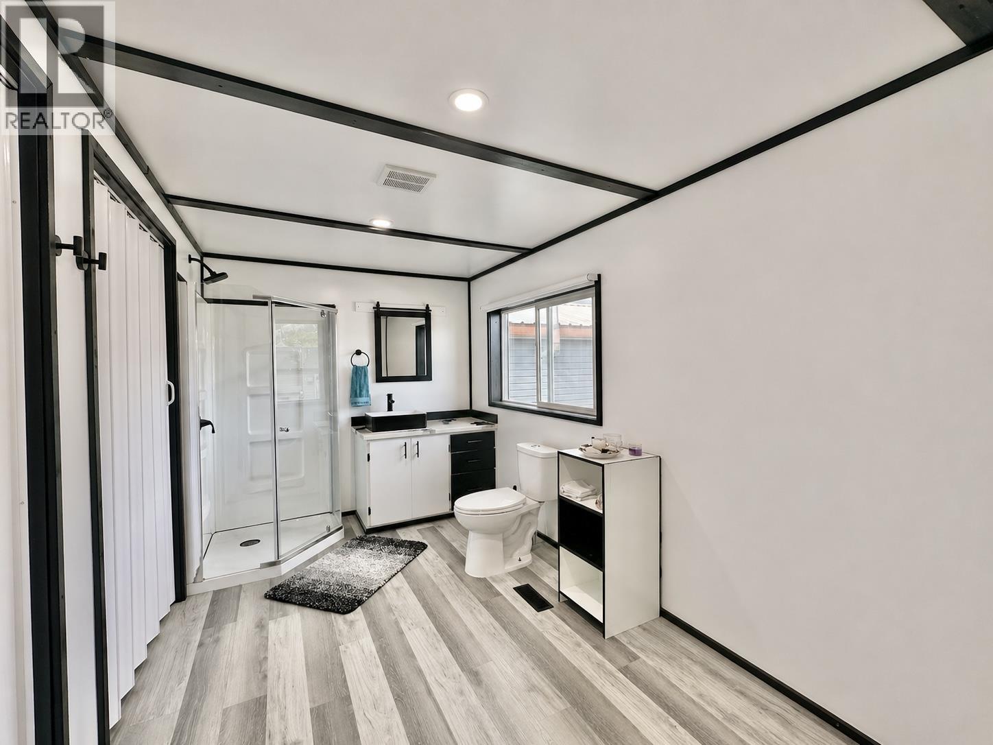 41 Cedar Street Property Photo 13