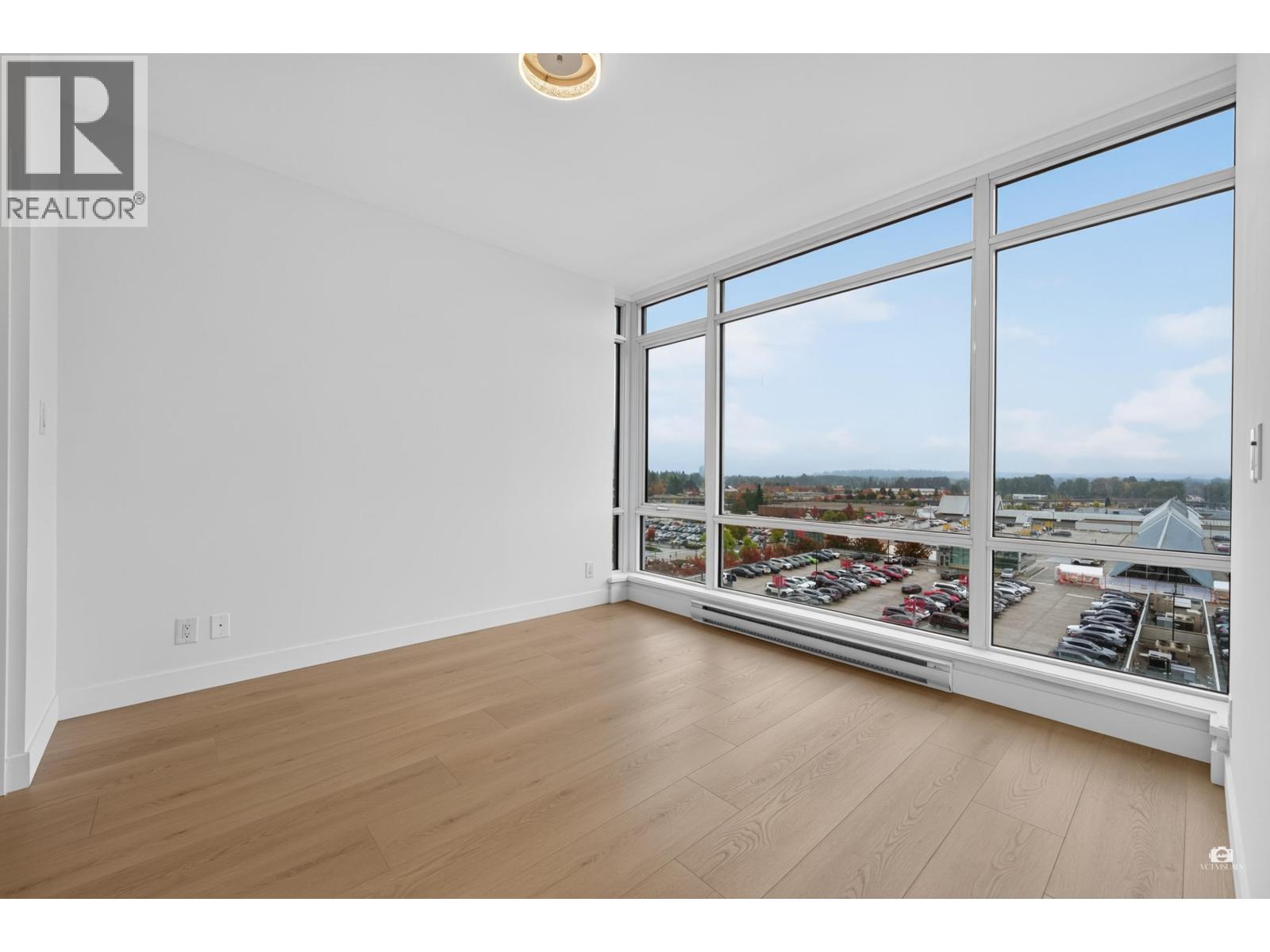 1007 2955 Atlantic Avenue Property Photo 14