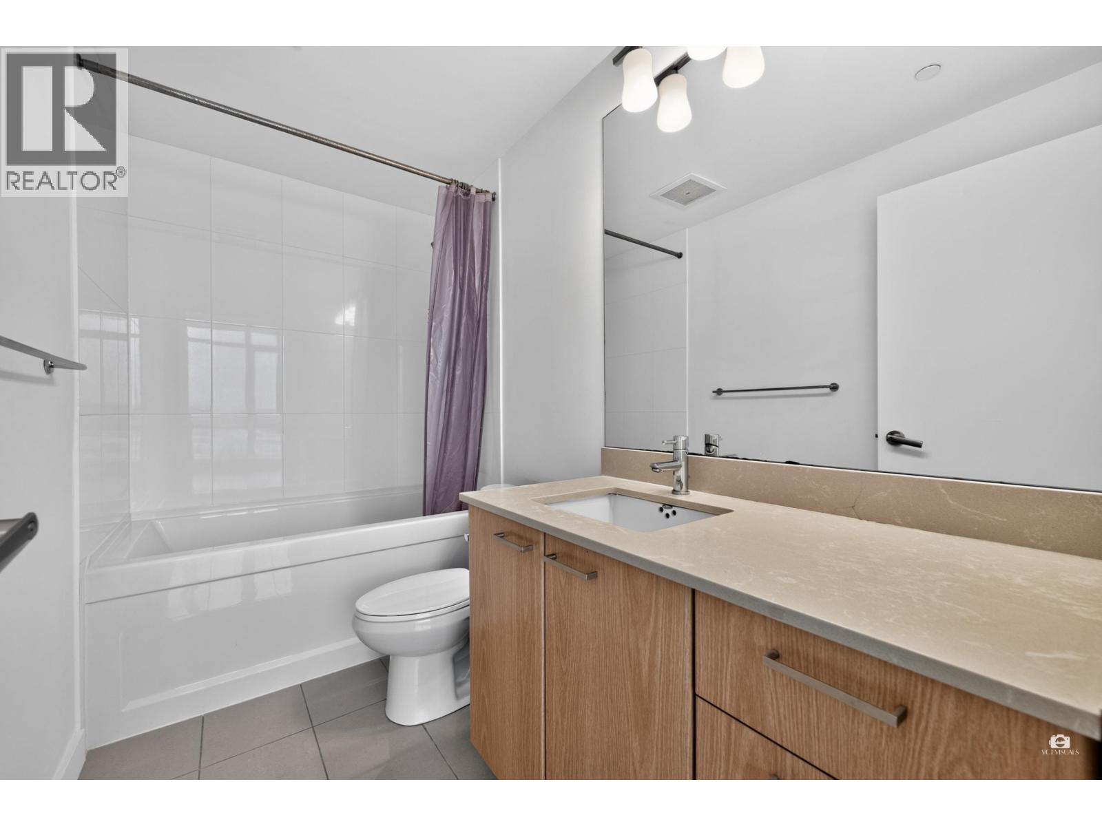 1007 2955 Atlantic Avenue Property Photo 18