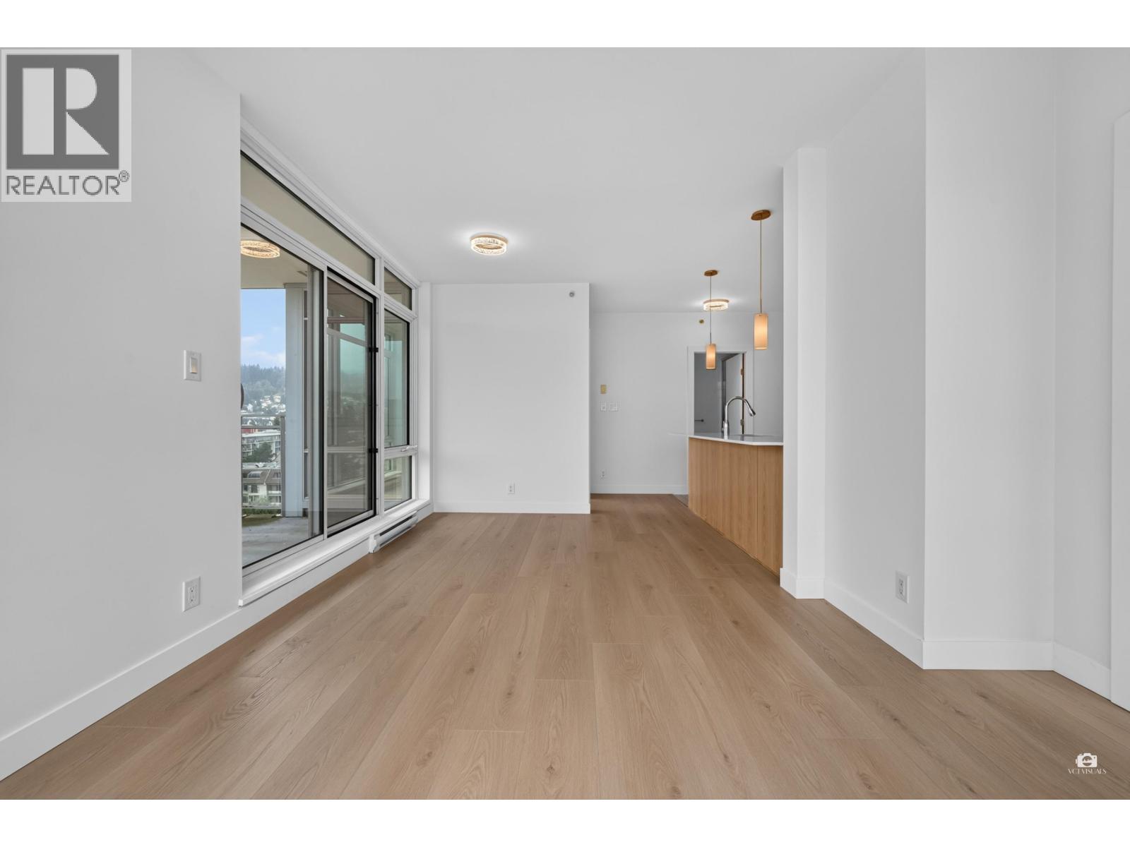 1007 2955 Atlantic Avenue Property Photo 23