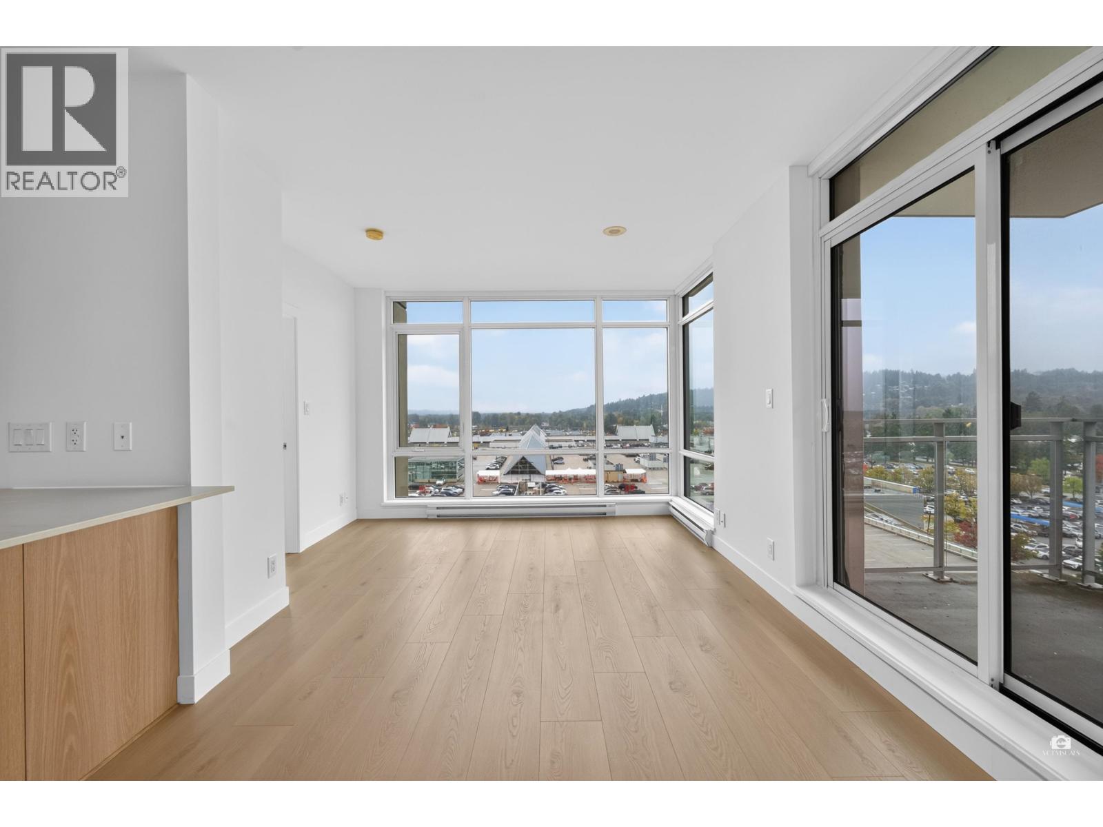 1007 2955 Atlantic Avenue Property Photo 26