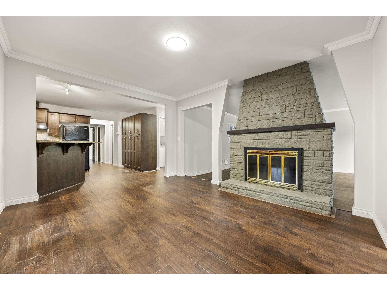 8495 164 Street Property Photo 7