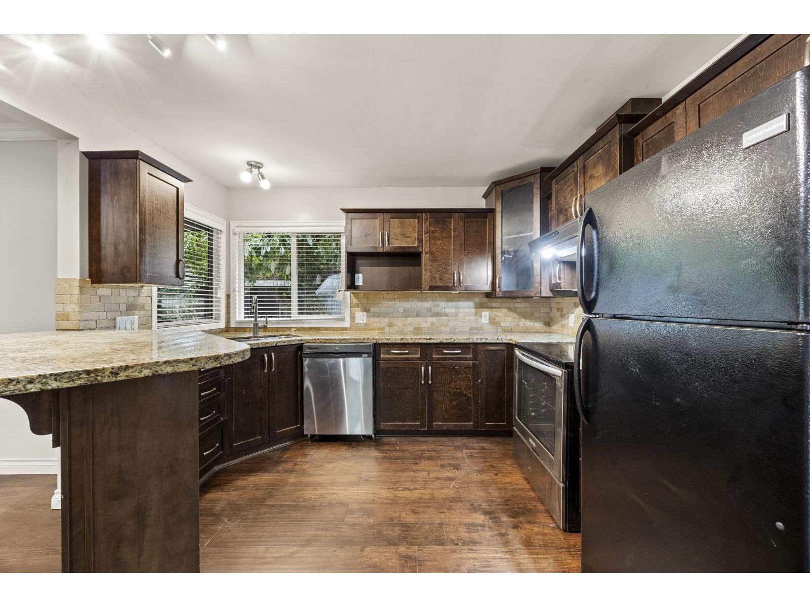 8495 164 Street Property Photo 10