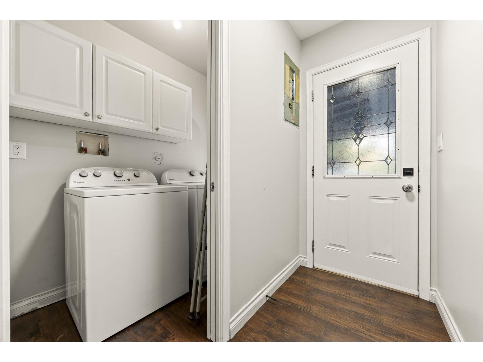 8495 164 Street Property Photo 17