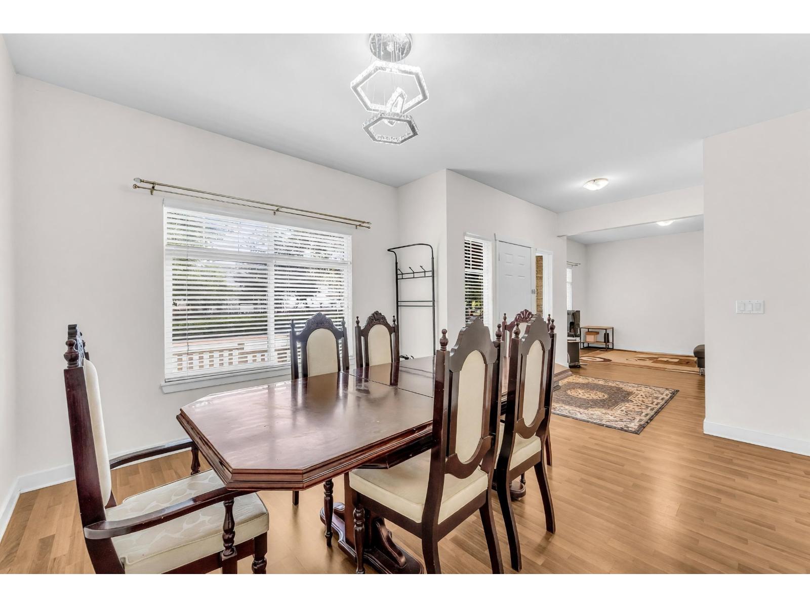 35 6195 168 Street Property Photo 14