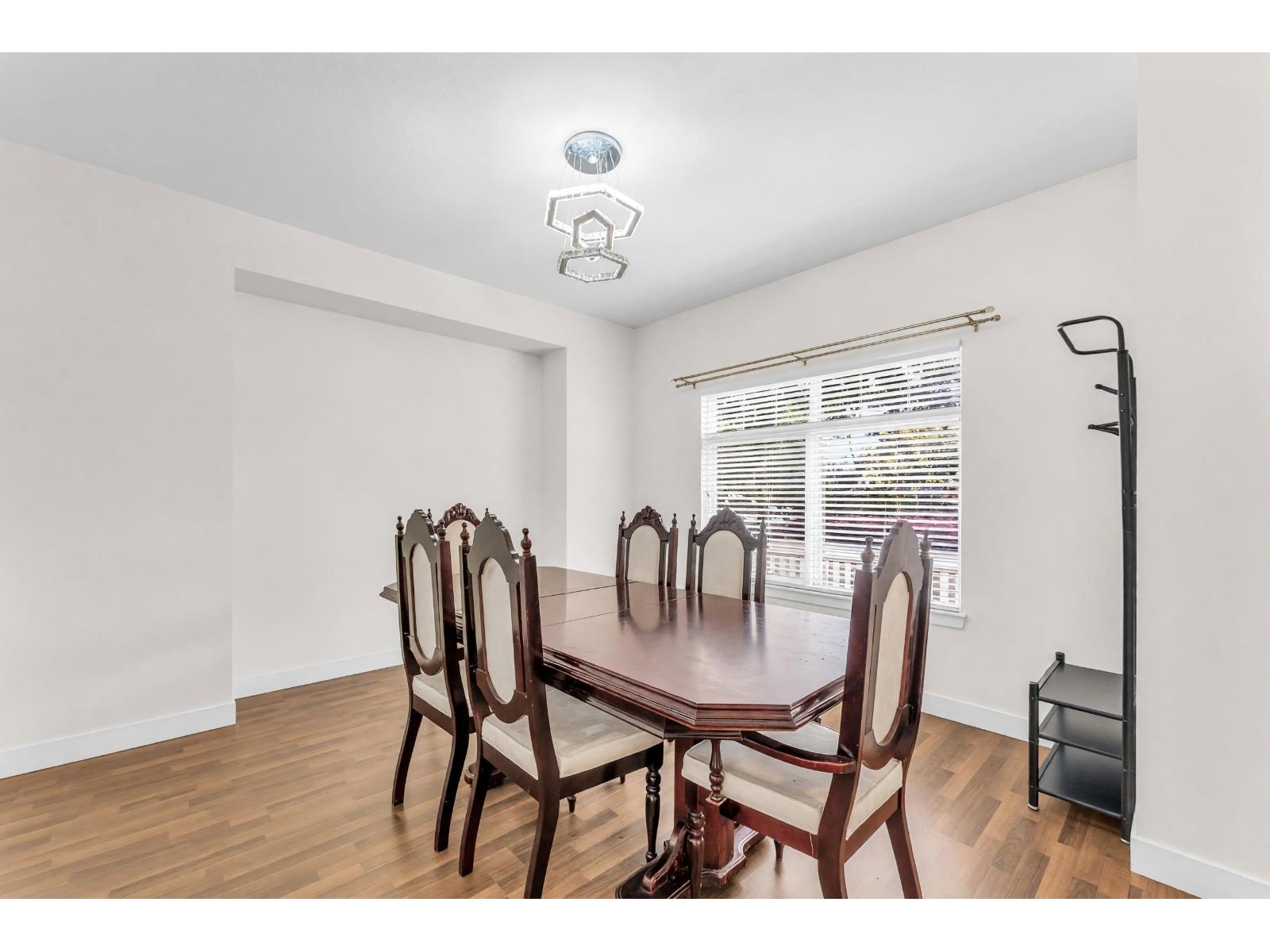 35 6195 168 Street Property Photo 16
