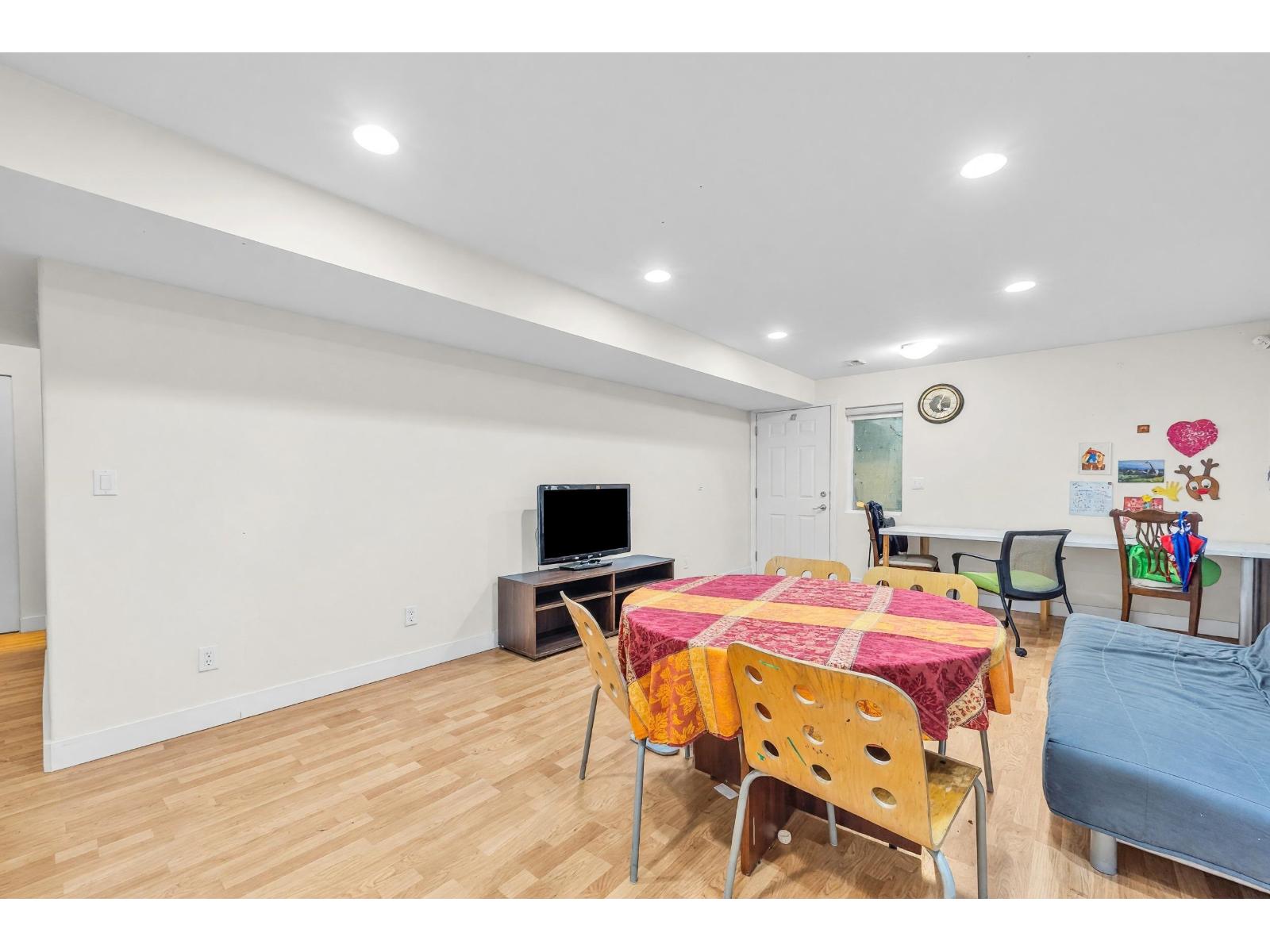 35 6195 168 Street Property Photo 32