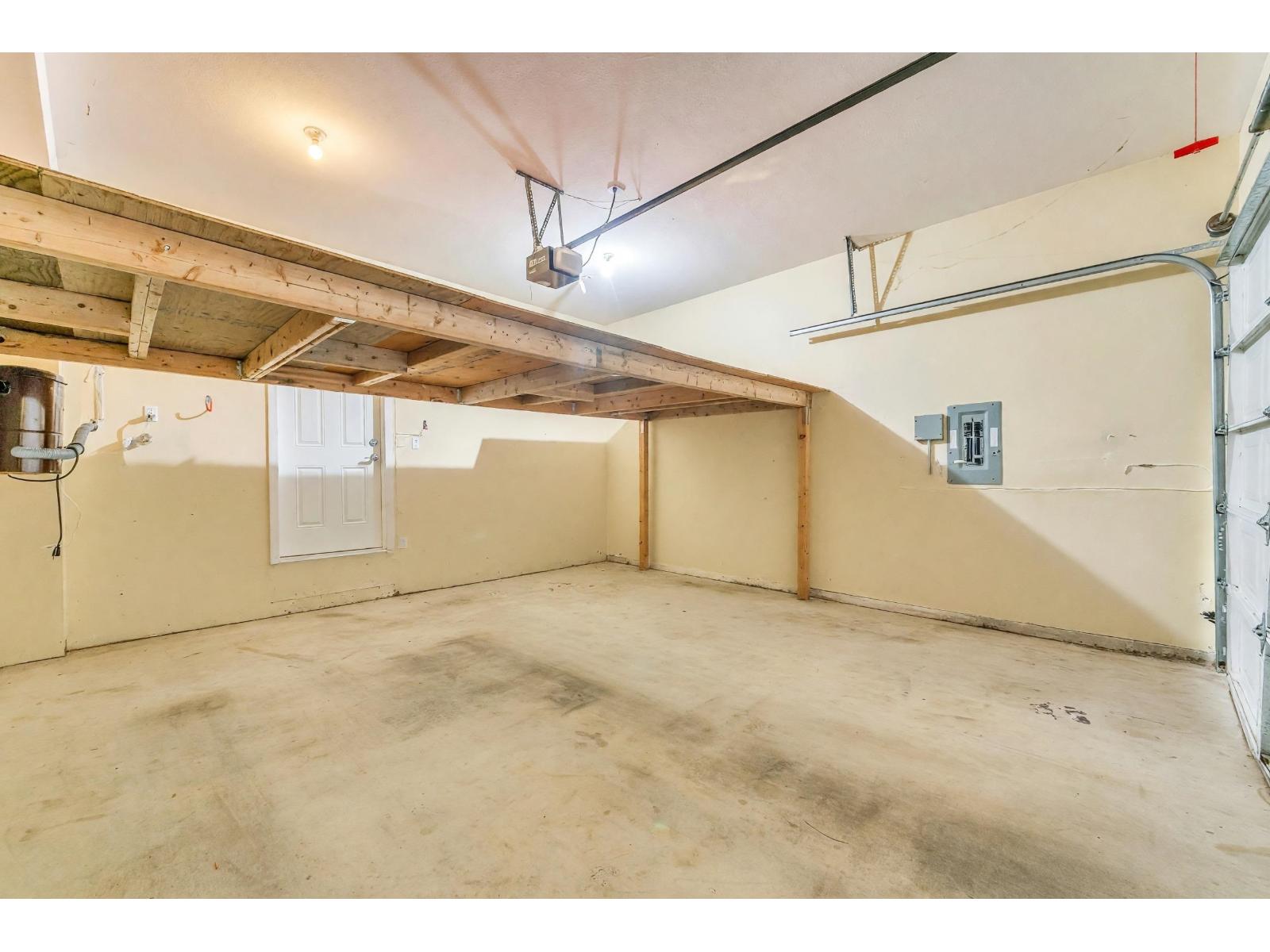 35 6195 168 Street Property Photo 33