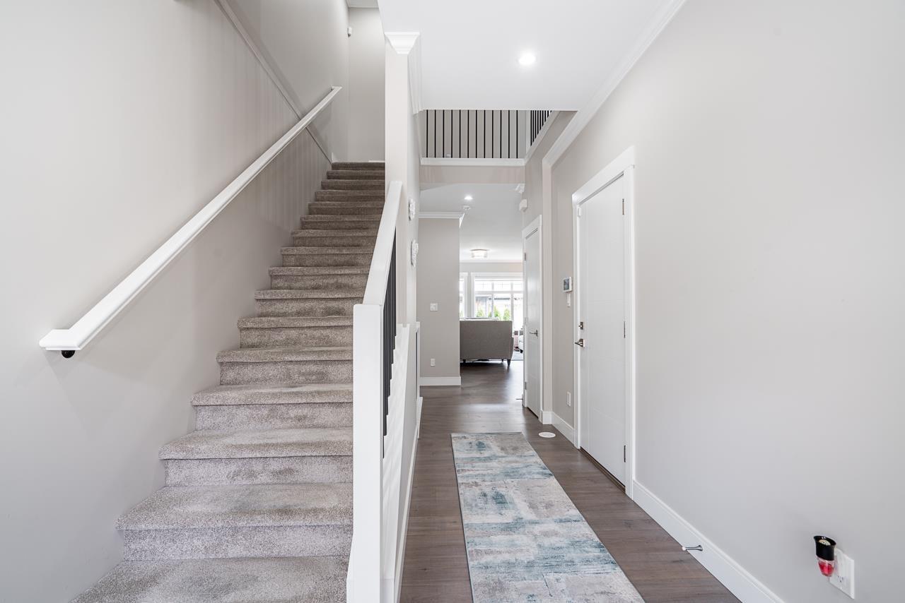 2 17033 Fraser Highway Property Photo 14