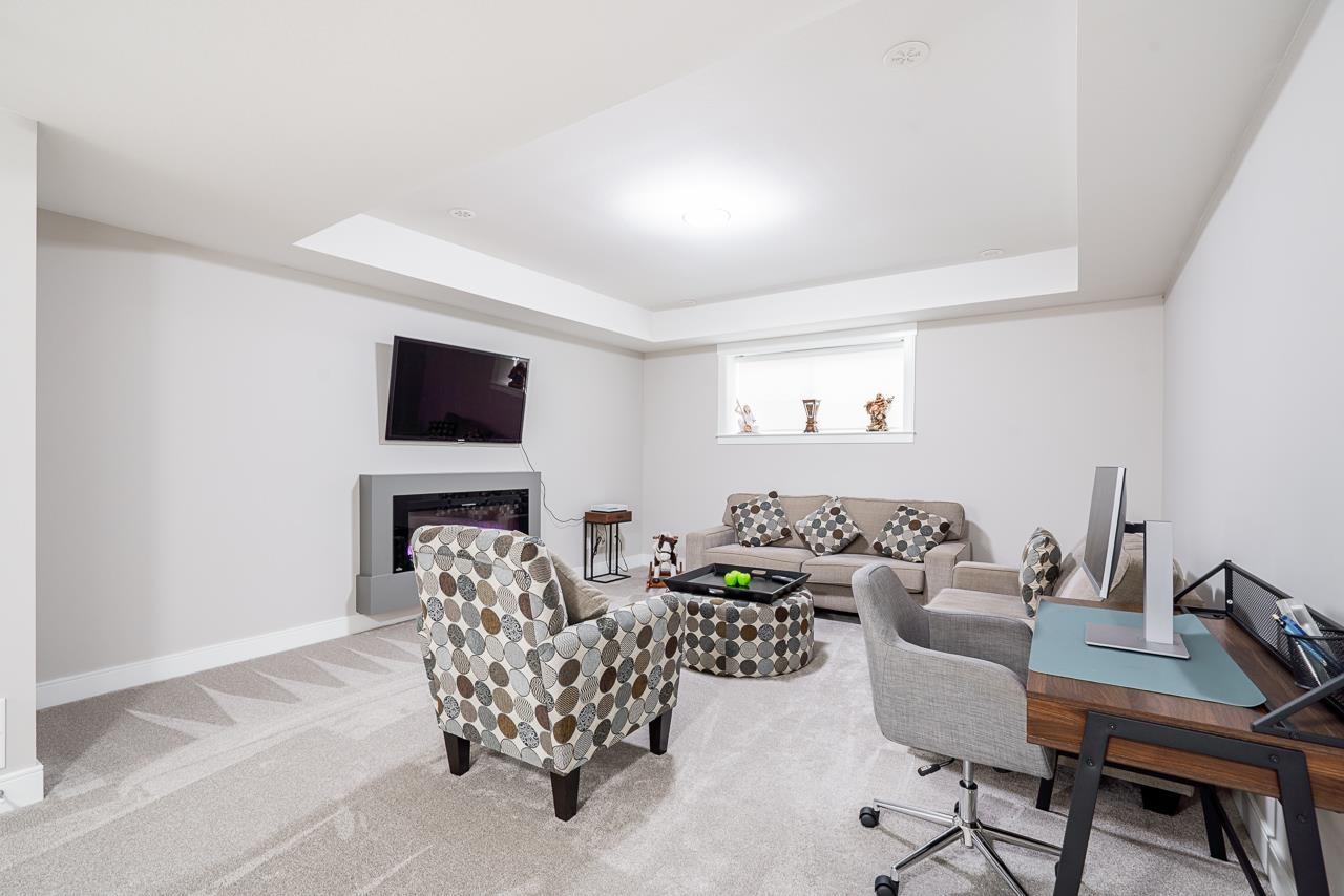 2 17033 Fraser Highway Property Photo 22