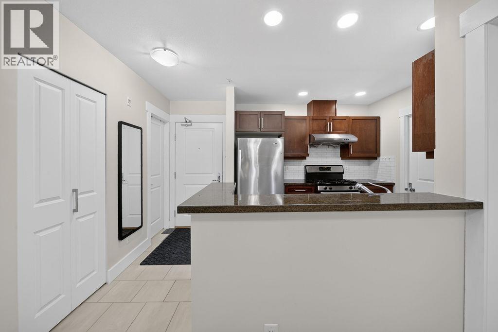 407 6328 Larkin Drive Property Photo 8