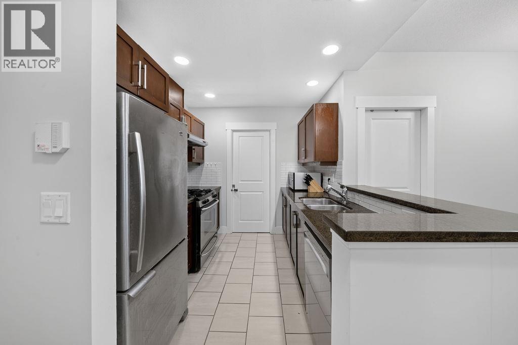 407 6328 Larkin Drive Property Photo 10
