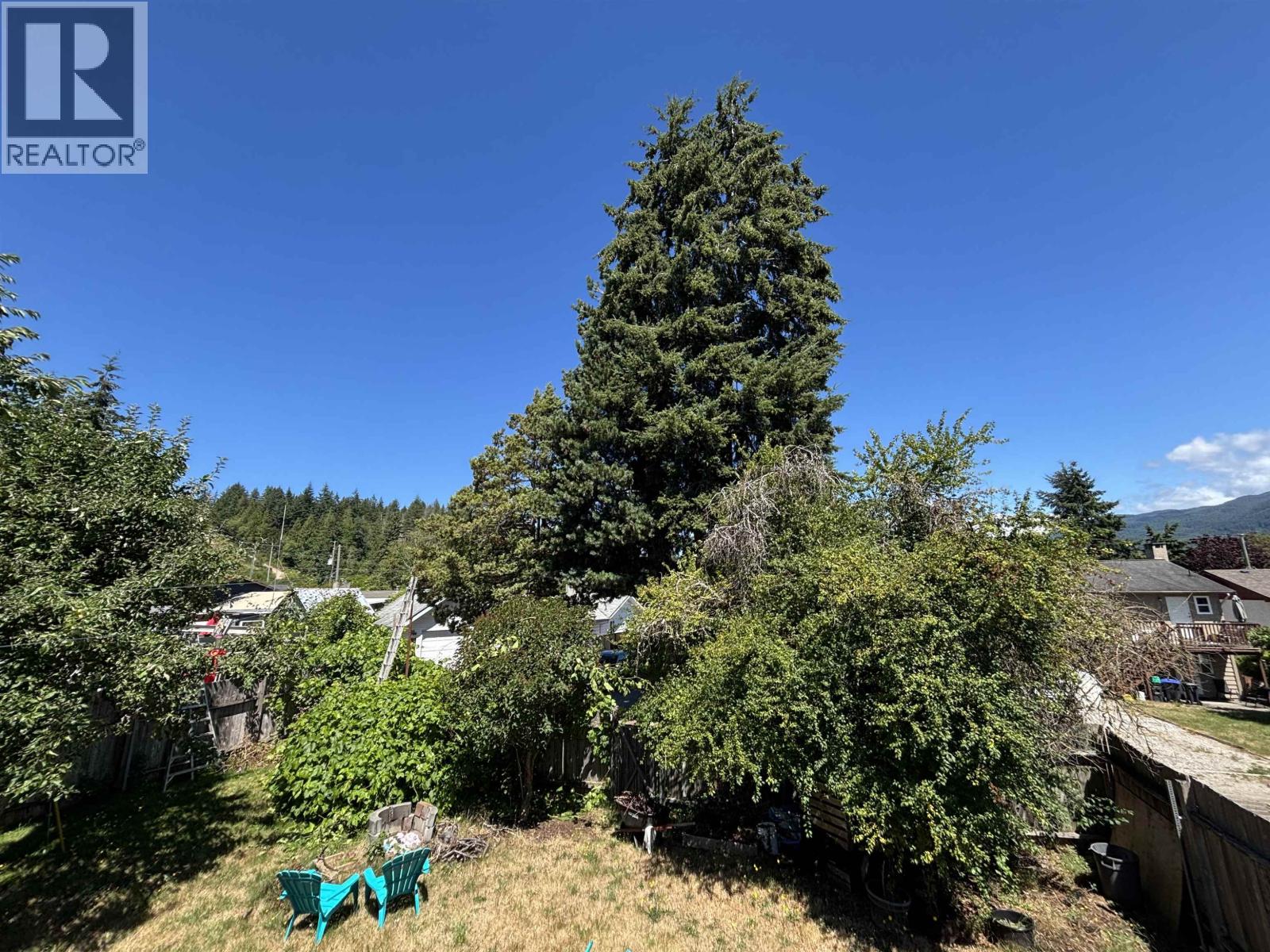 5762 Spindrift Street Property Photo 8