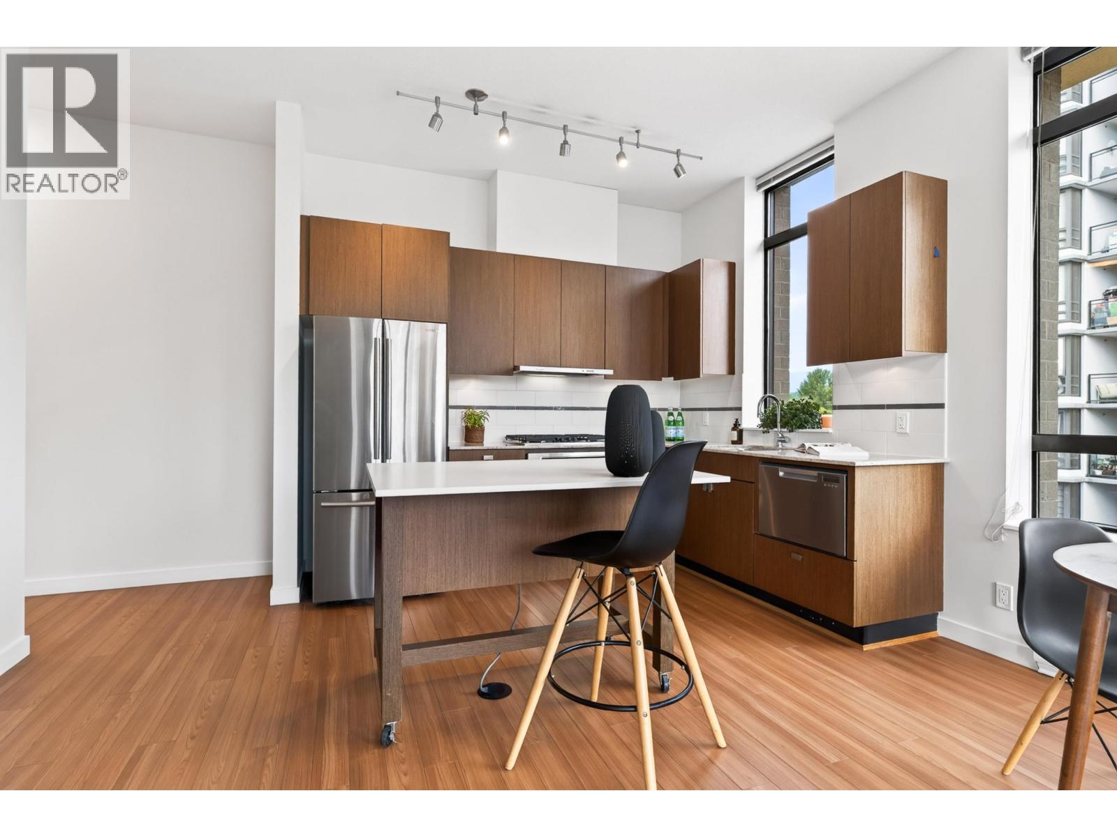 501 121 Brew Street Property Photo 5