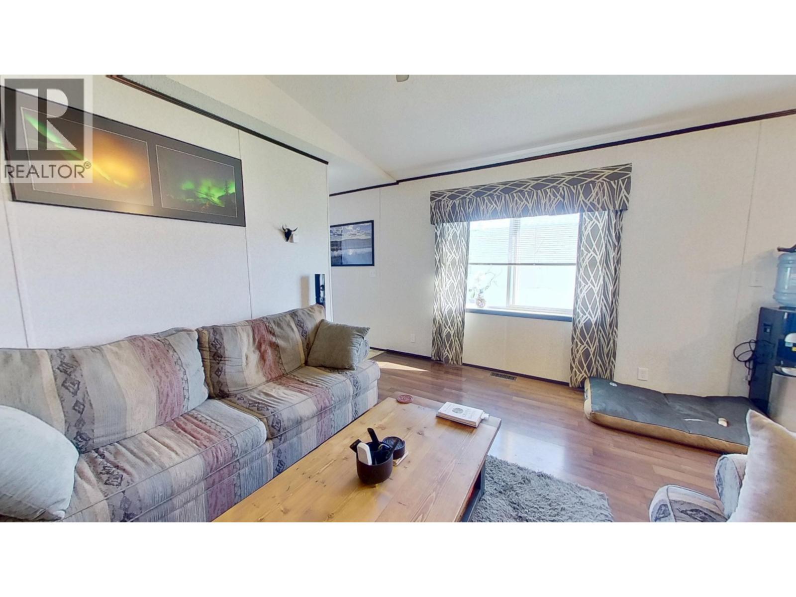 26a 6828 Alcan Frontage Road Property Photo 4