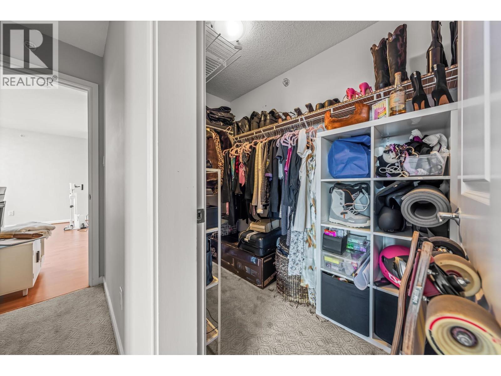 2105 4398 Buchanan Street Property Photo 13