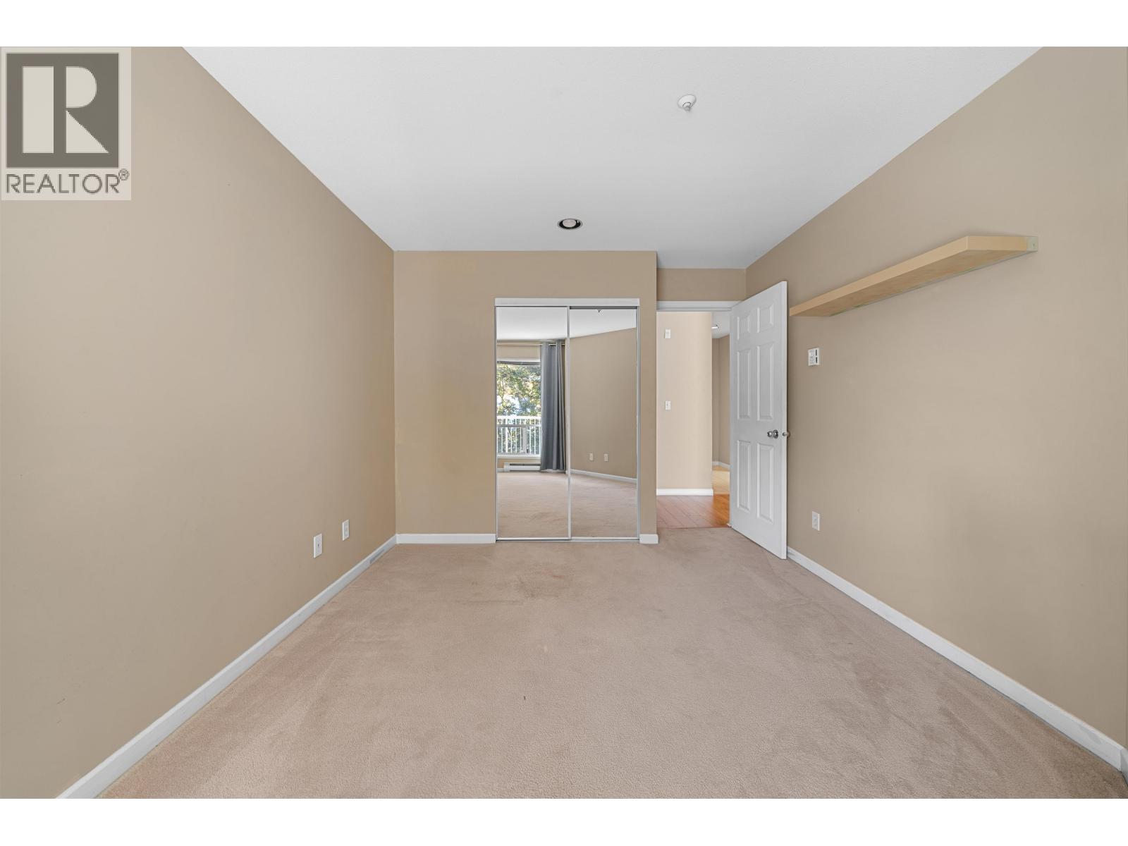 213 19122 122nd Avenue Property Photo 24