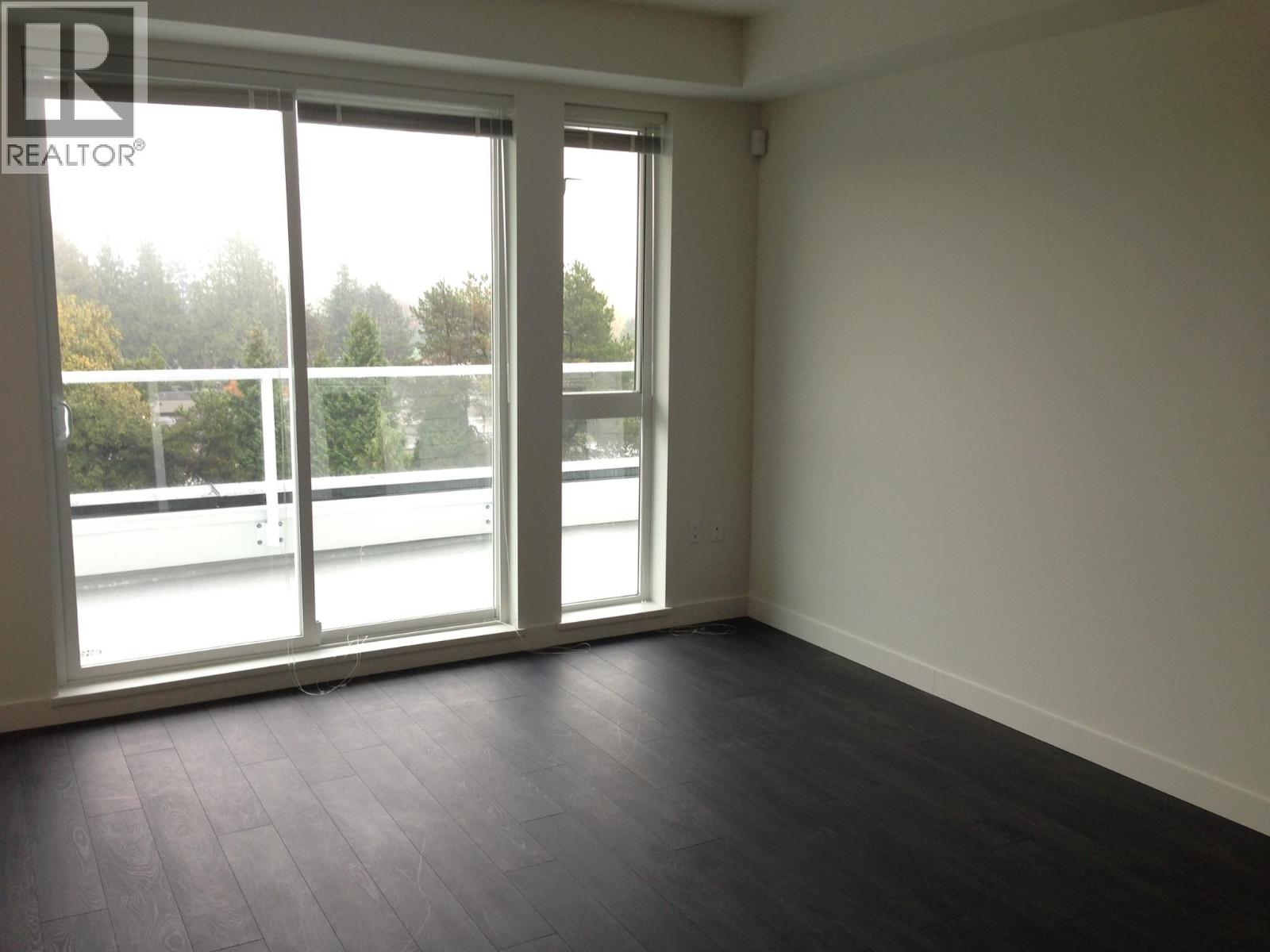 601 6677 Cambie Street Property Photo 12