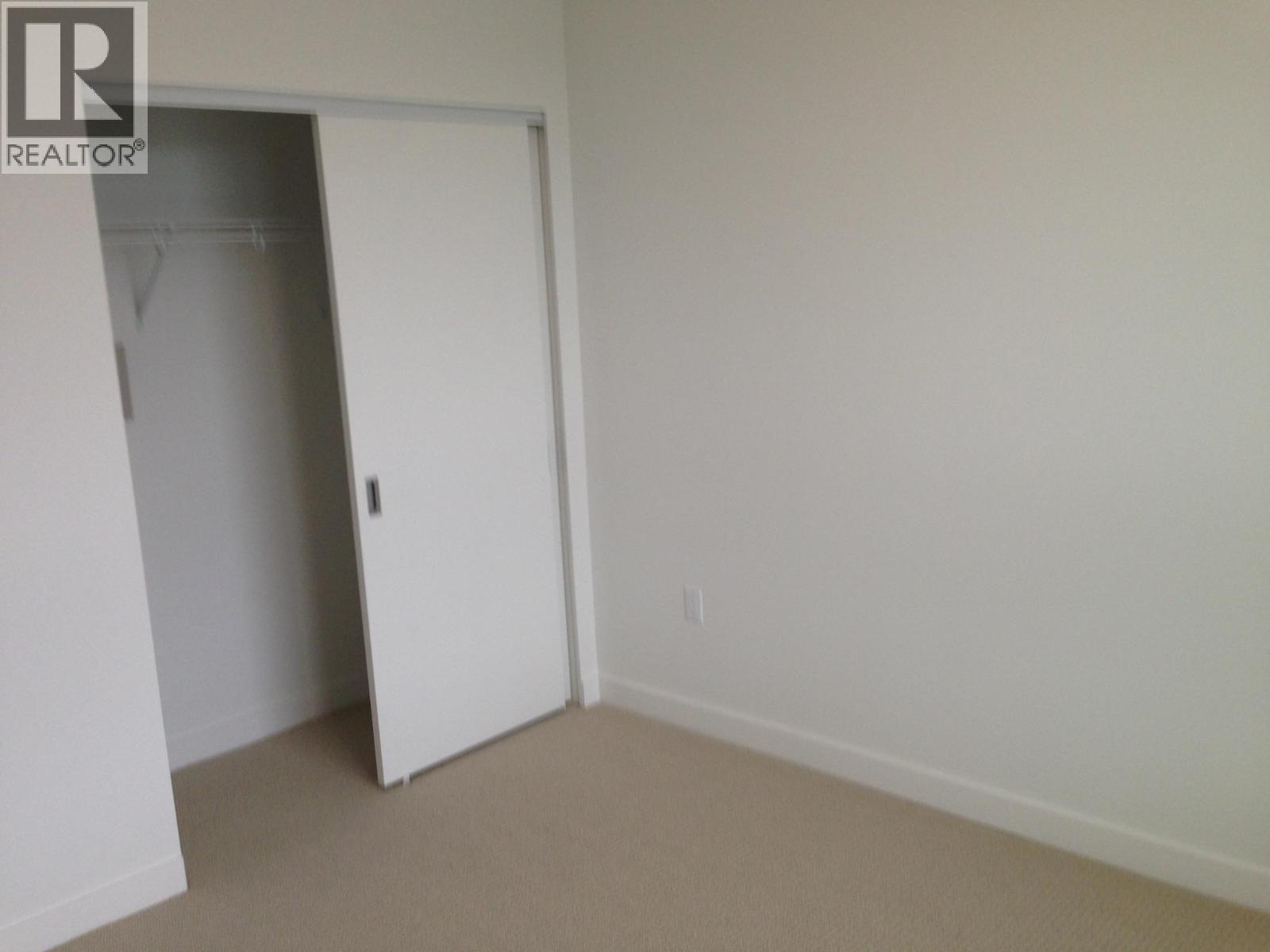 601 6677 Cambie Street Property Photo 13