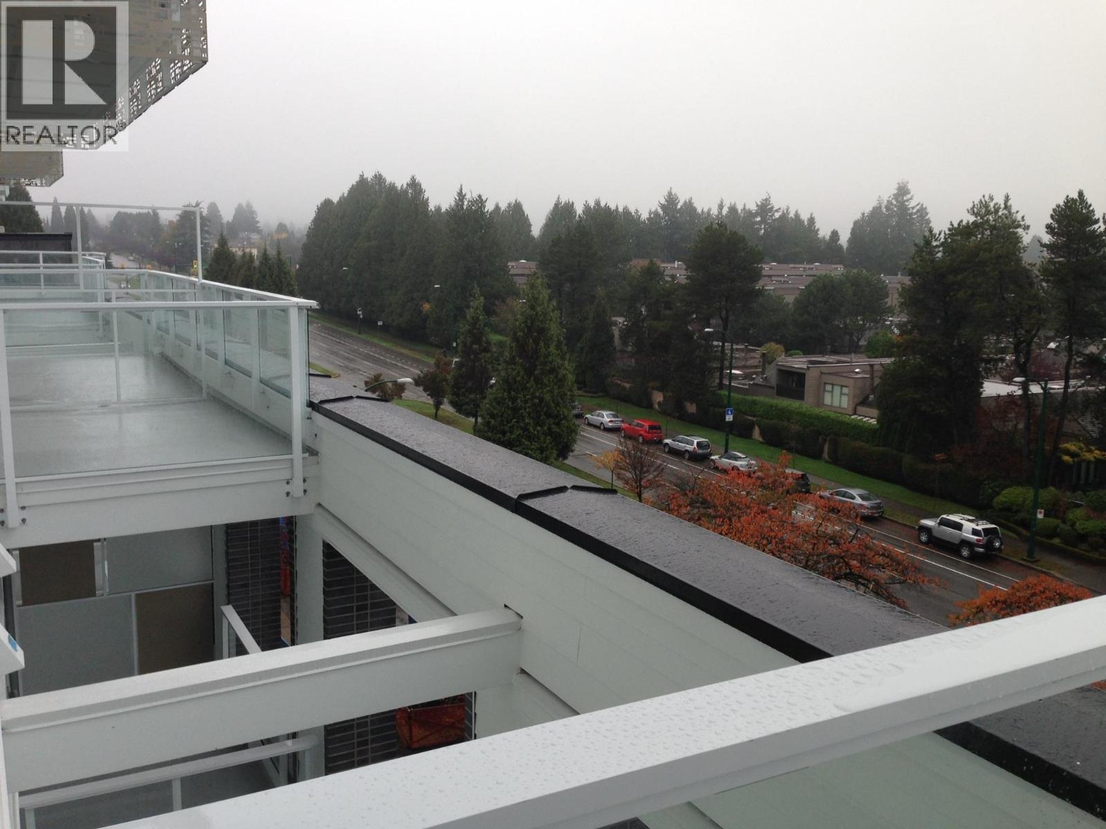601 6677 Cambie Street Property Photo 20