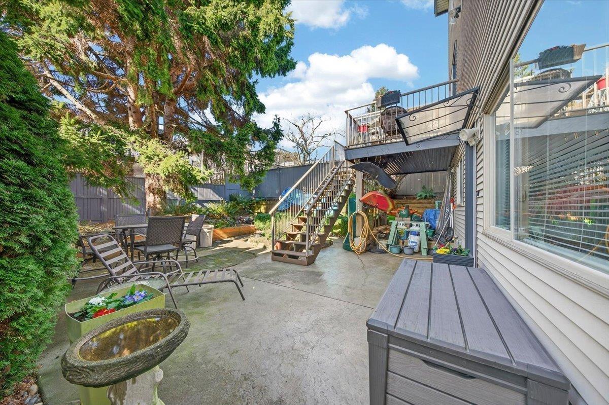 927 Kent Street Property Photo 35