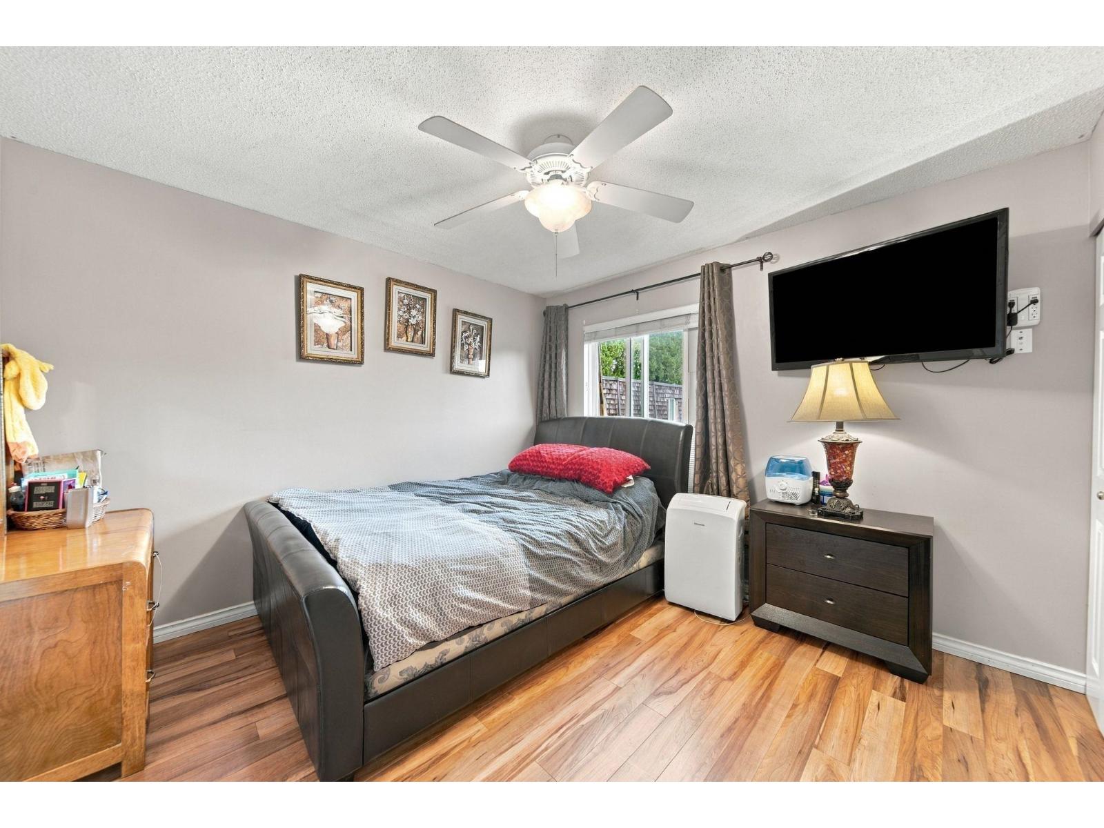 16 11735 89a Avenue Property Photo 13