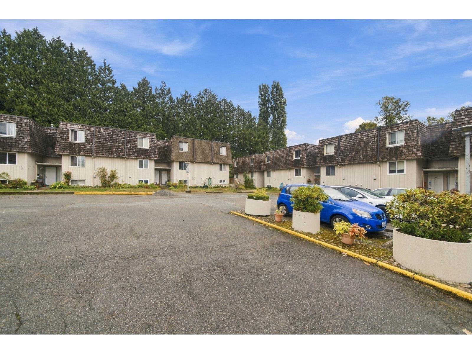 16 11735 89a Avenue Property Photo 24