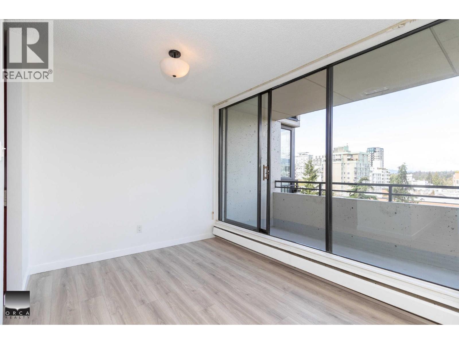 906 1816 Haro Street Property Photo 3