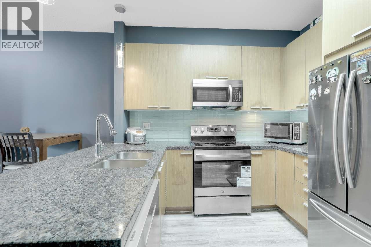 Ph7 5388 Grimmer Street Property Photo 16
