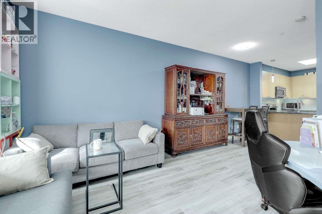 Ph7 5388 Grimmer Street Property Photo 20