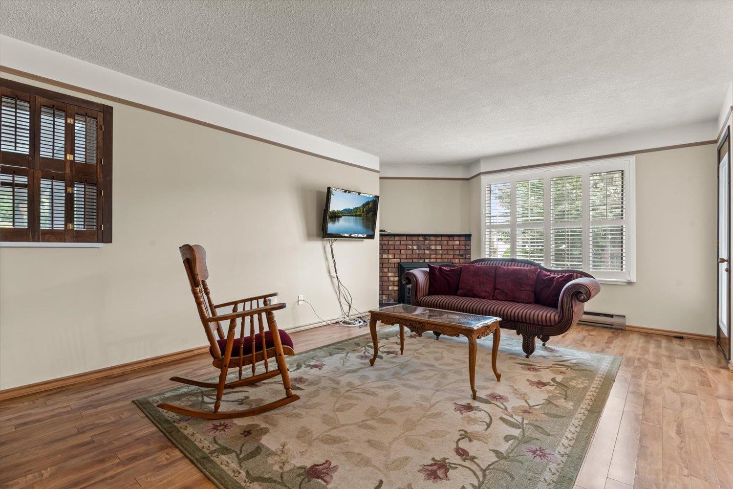 46085 Gore Avenue #1 Property Photo 6