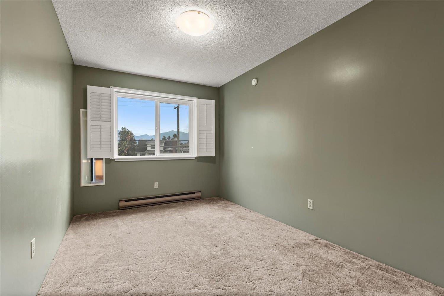 46085 Gore Avenue #1 Property Photo 17