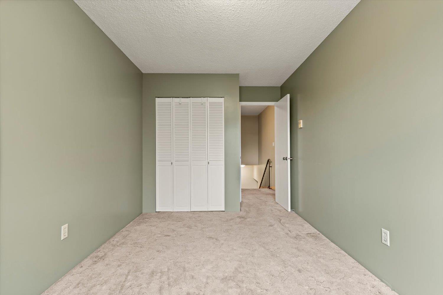 46085 Gore Avenue #1 Property Photo 18