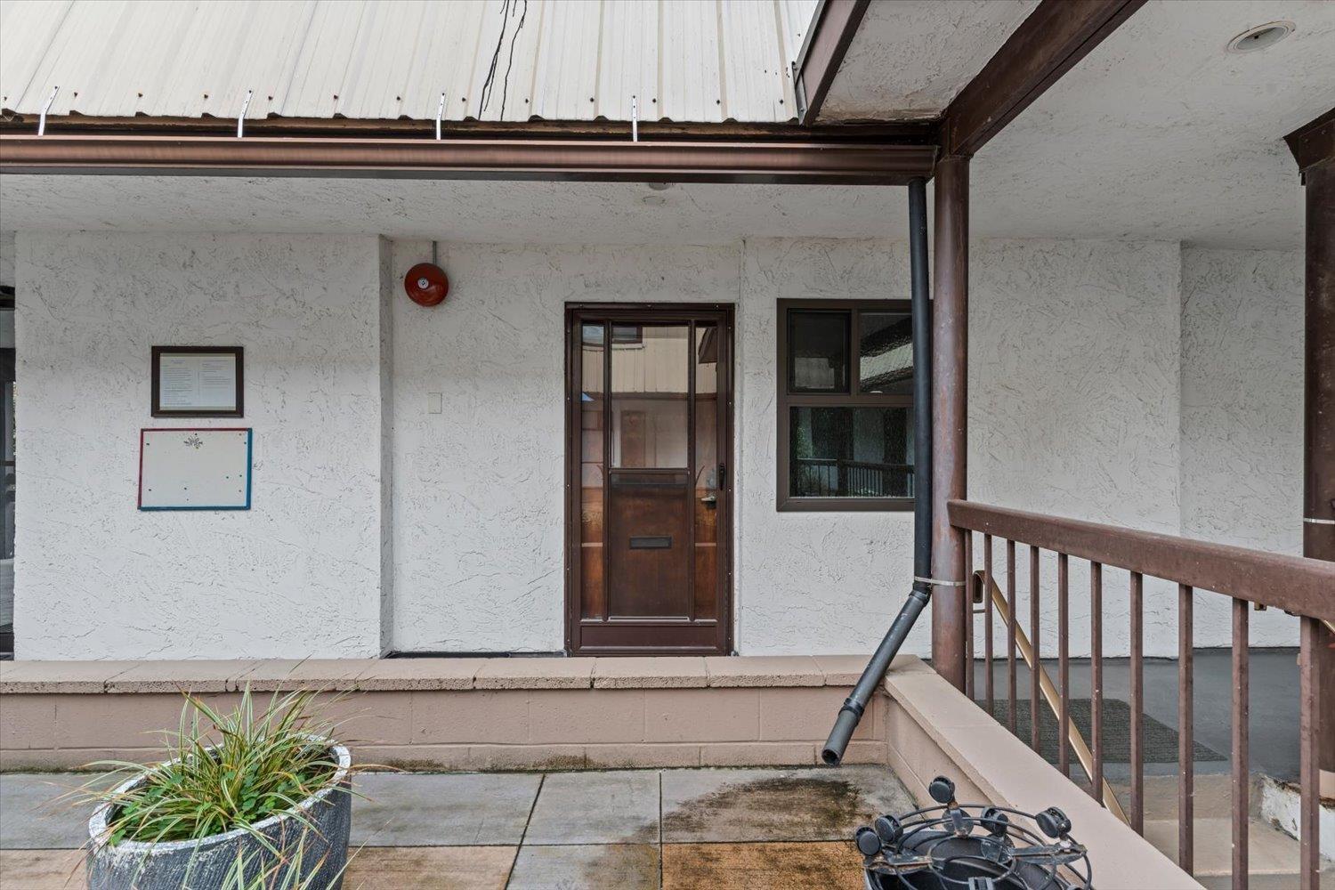 46085 Gore Avenue #1 Property Photo 27