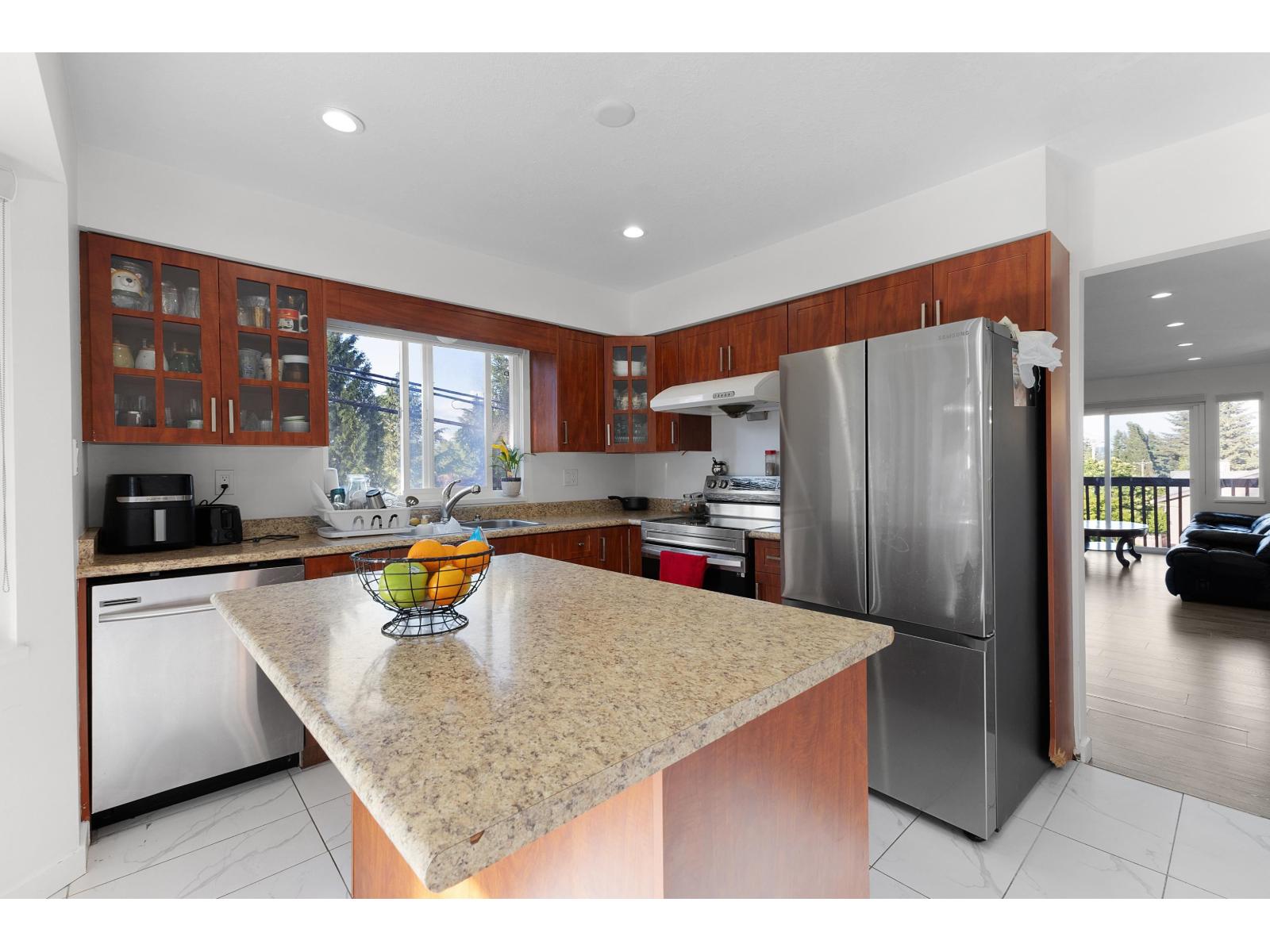 7991 138a Street Property Photo 6